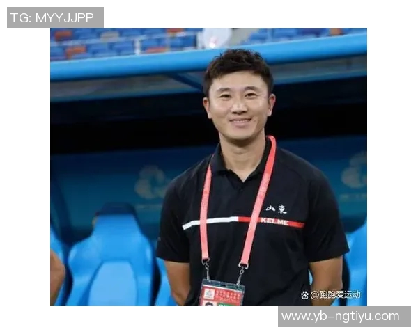 周海滨担任U15国足主教练40岁前国脚开启新征程 周海滨担任U15国足主教练40岁前国脚开启新征程