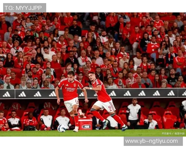 今日趣图:曼联进攻如潮却只收获平局阿森纳零封对手轻松拿分 今日趣图:曼联进攻如潮却只收获平局阿森纳零封对手轻松拿分