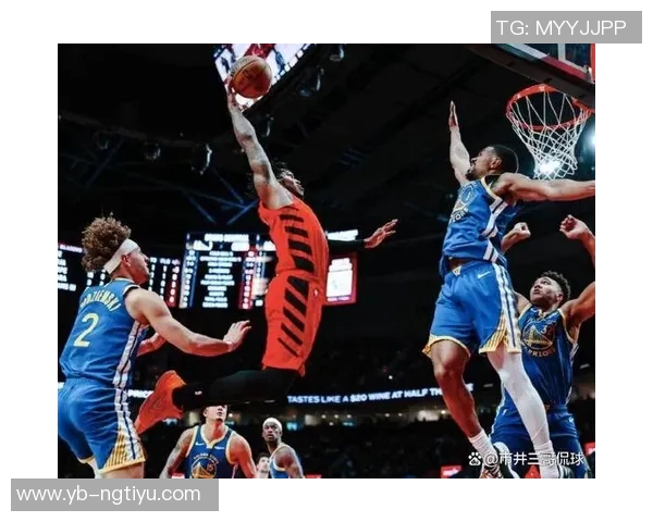 贝弗利分析戈贝尔防守霍福德对库里三分球表现的影响