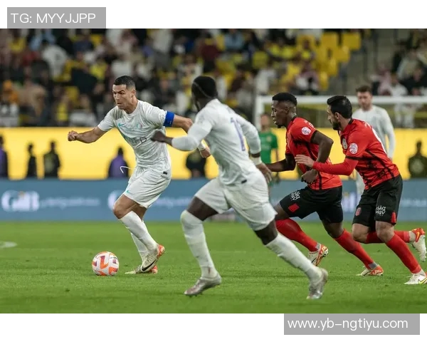 C罗迎来职业生涯1300场里程碑成历史出场数第三人